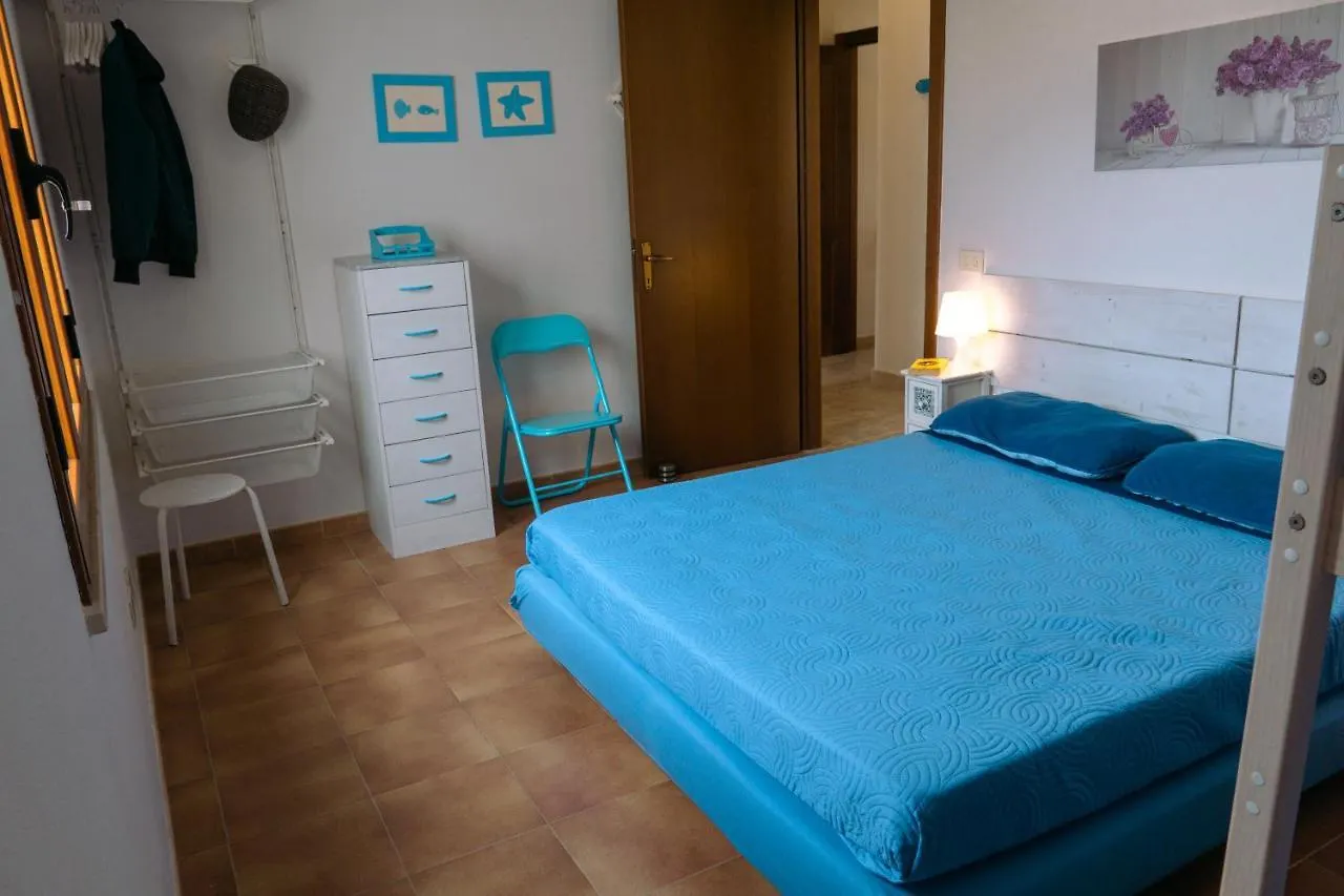 Calasetta Comfy Apartment X5 - W/ Terrace